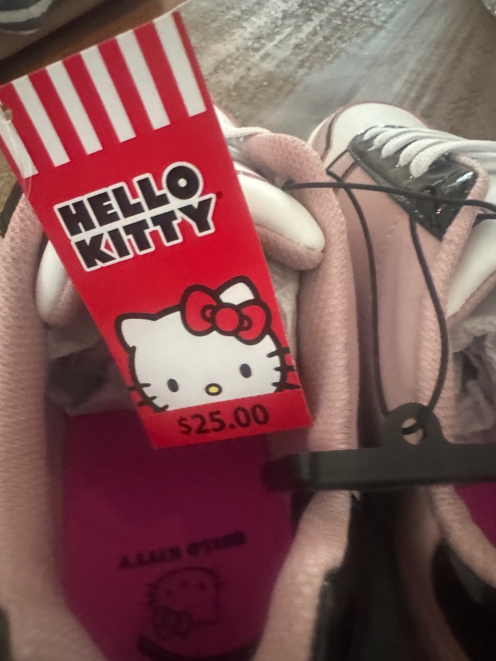 Hello Kitty by Sanrio Women's Pink Casual Court Sneakers 👟 - Picture 6 of 10